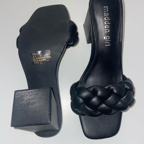 MADDEN GIRL HEELED SANDAL BLACK SIZE 5.5 - NEVER WORN - Picture 5 of 6
